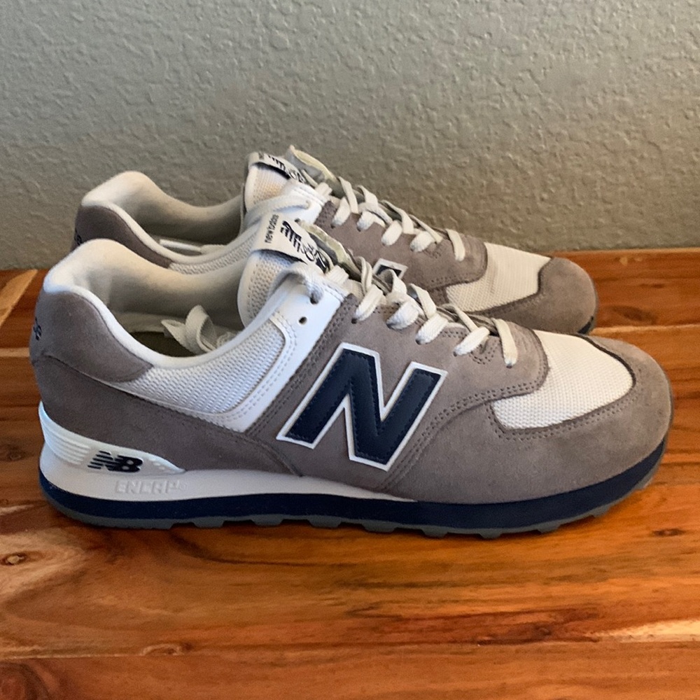 New Balance classic 574, size 10